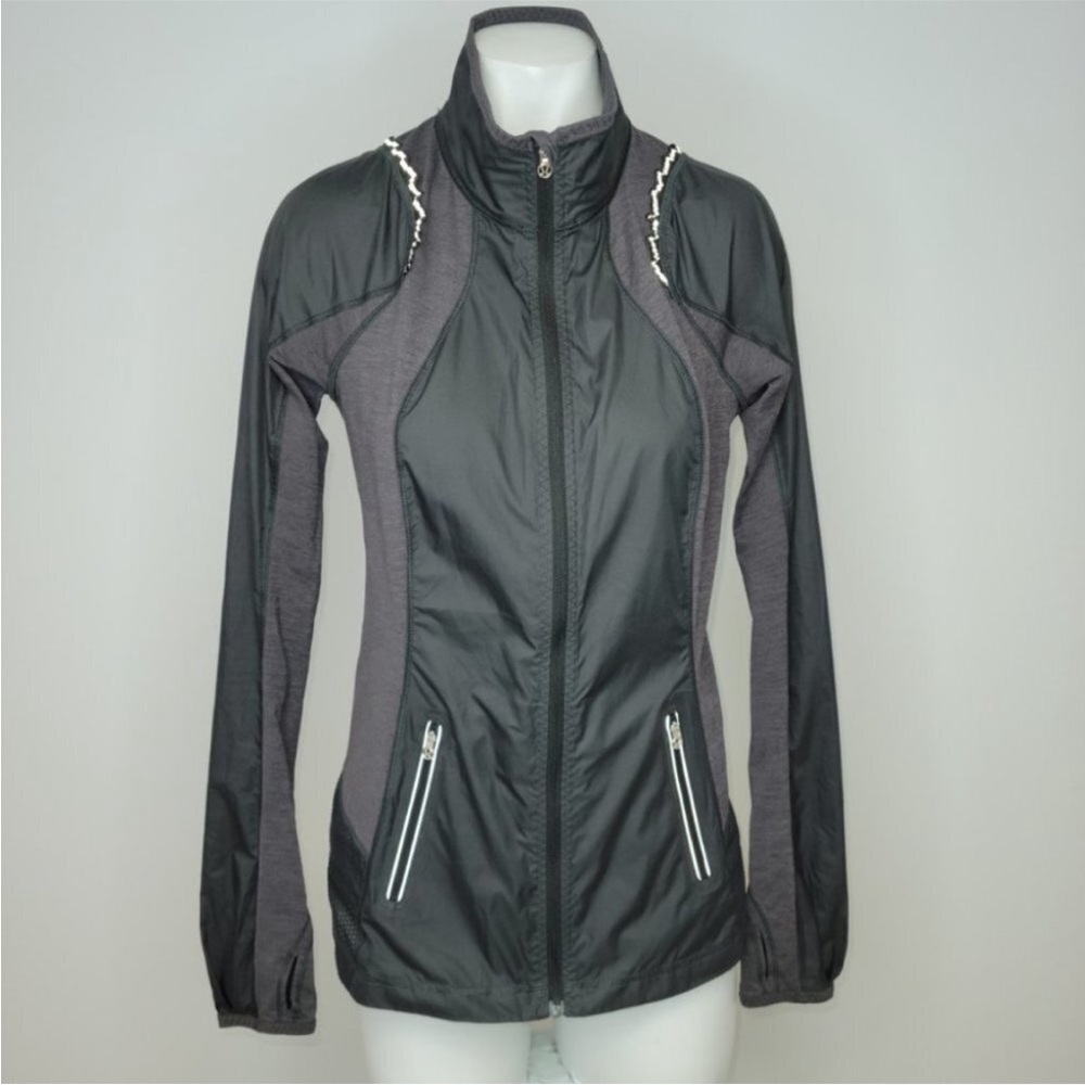 Lululemon Ruffle Trim Reflective Windbreaker jacket
